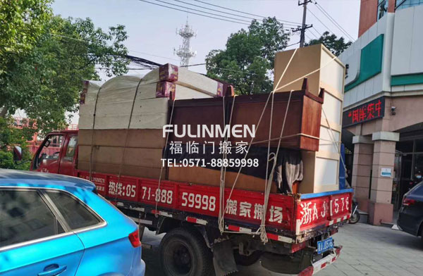 在杭州居住搬家時(shí)遇到廢舊物品如何處理